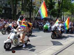 Regenbogenparade 2024